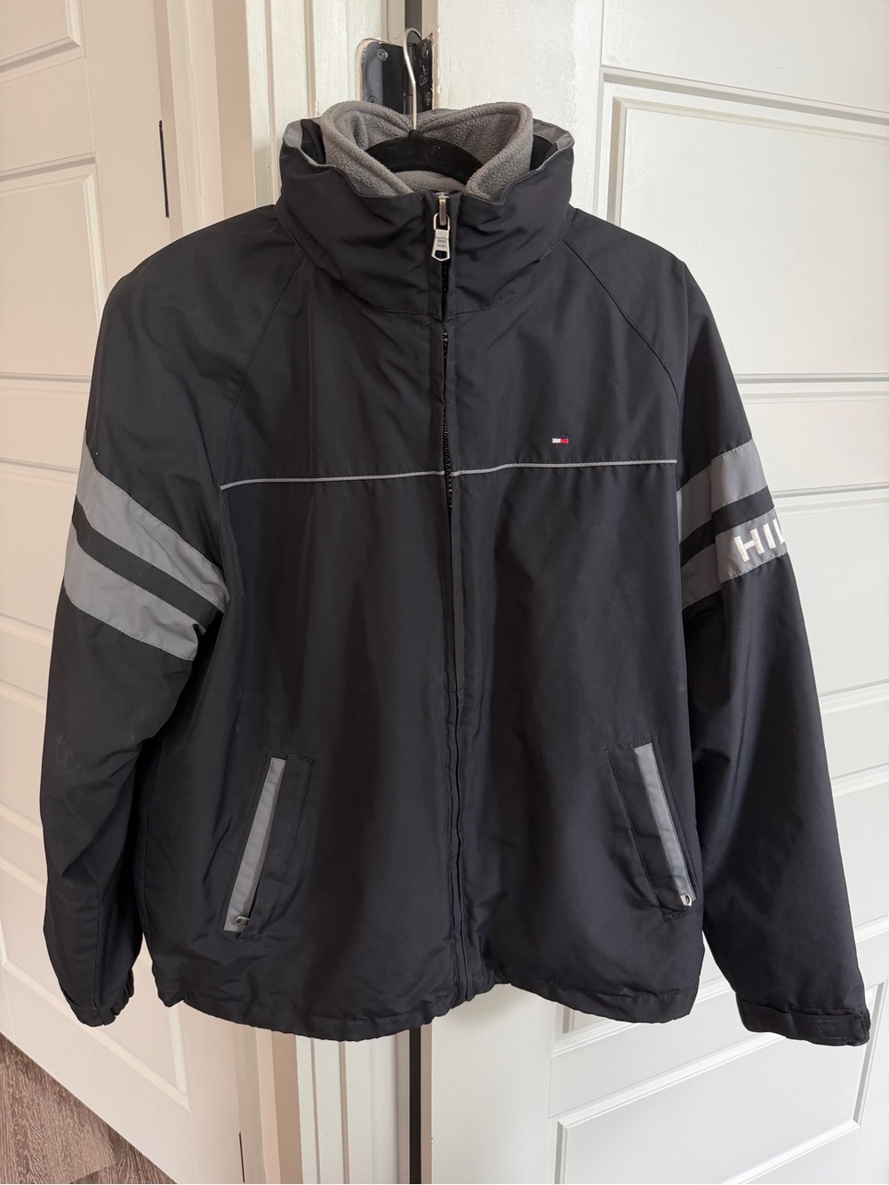 Men’s Vintage Tommy Hilfiger Nylon/Fleece Jacket